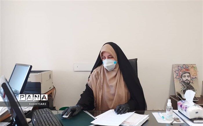 کسب 51 رتبه استانی در مسابقات مجازی فرهنگی و هنری توسط دانش آموزان منطقه چهار