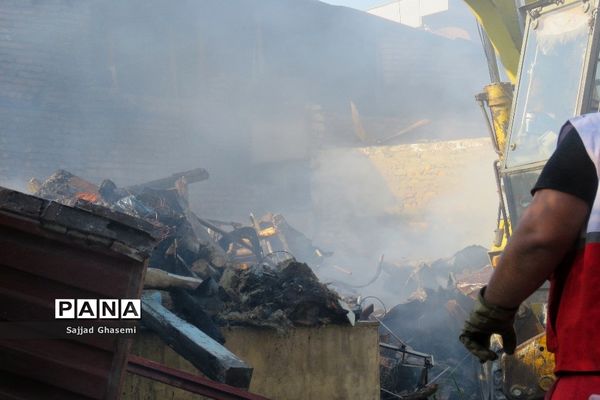 آتش سوزی ۴ خانه در شهرستان بندرگز