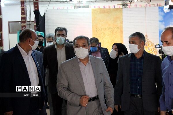 بازدید معاون پرورشی و فرهنگی وزارت آموزش و پرورش از استودیوی تولید محتوای شبکه شاد در ناحیه یک شهرری