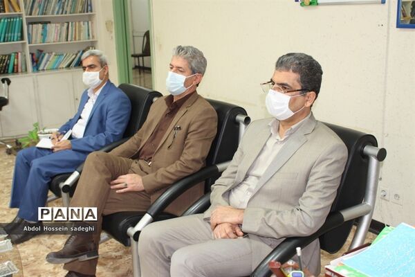 جلسه هماهنگی و برنامه ریزی اردوهای یک روزه شمیم نور