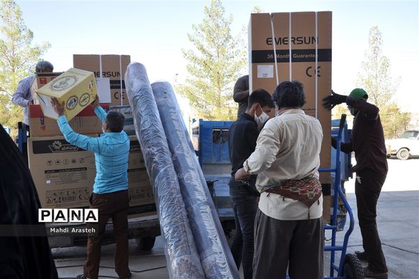 مراسم اهدا 50 سری جهیزیه به همت خیرین مرکز نیکوکاری شهرخوسف