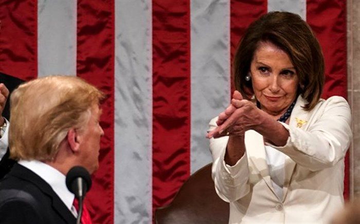 پلوسی: ترامپ را از کاخ سفید گندزدایی خواهیم کرد