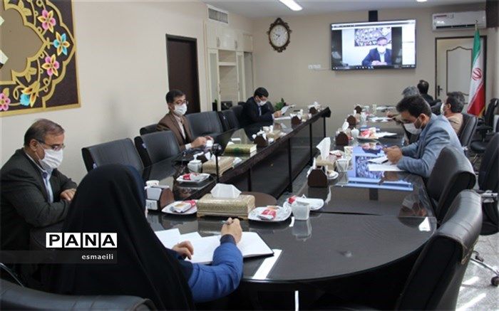 کمتراز 45 روز به باز گشایی مدارس نمانده است مدیران برنامه ریزی کنند.