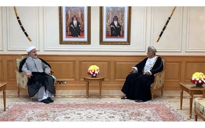 قدردانی سلطان عمان از تلاش‌های سفیر ایران در جهت تقویت روابط دوجانبه