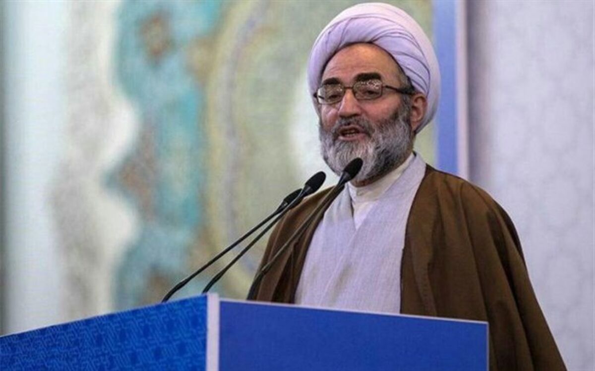 امام جمعه رشت: مردم  احسان به یکدیگر را فراموش نکنند