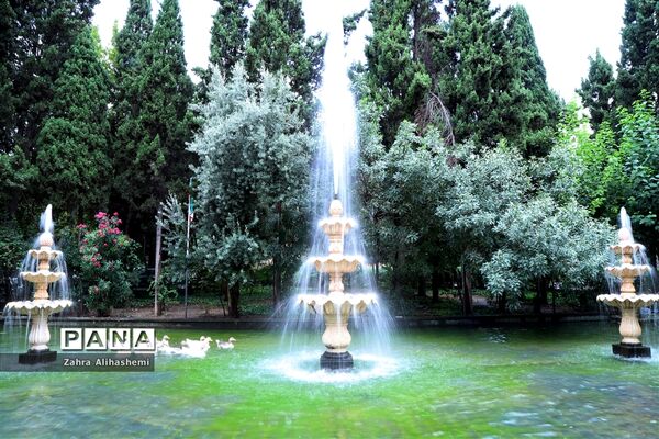 دبیرستان ماندگار البرز