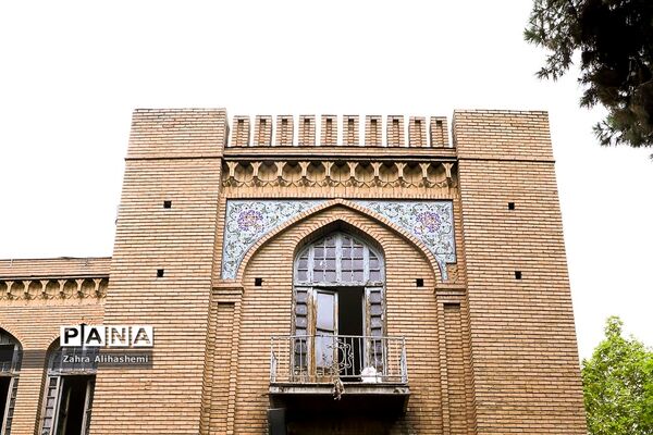 دبیرستان ماندگار البرز