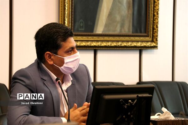 نشست ستاد انتخابات شورای دانش‌آموزی استان و دهمین دوره انتخابات مجلس دانش‌آموزی