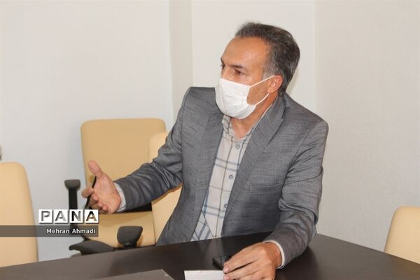 جلسه هم اندیشی معاون پرورشی و فرهنگی اداره کل آموزش و پرورش استان بوشهر با مشاوران مرکز مشاوره و خدمات روان شناختی بوشهر