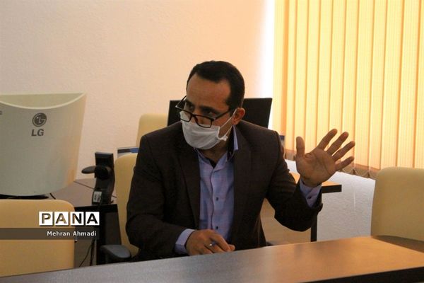 جلسه هم اندیشی معاون پرورشی و فرهنگی اداره کل آموزش و پرورش استان بوشهر با مشاوران مرکز مشاوره و خدمات روان شناختی بوشهر