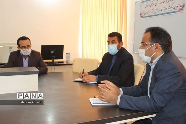 جلسه هم اندیشی معاون پرورشی و فرهنگی اداره کل آموزش و پرورش استان بوشهر با مشاوران مرکز مشاوره و خدمات روان شناختی بوشهر