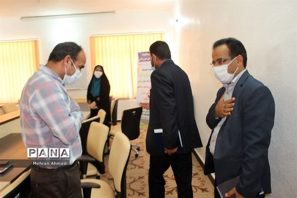 جلسه هم اندیشی معاون پرورشی و فرهنگی اداره کل آموزش و پرورش استان بوشهر با مشاوران مرکز مشاوره و خدمات روان شناختی بوشهر