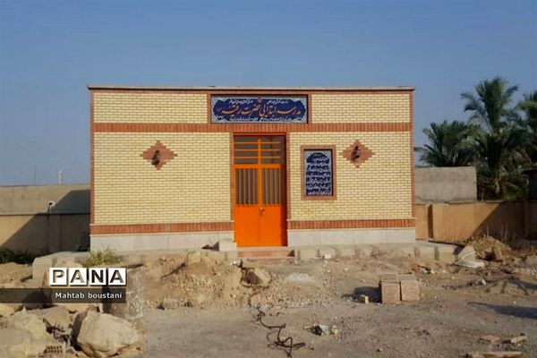 بازدید فرماندار دشتستان و مدیرکل نوسازی مدارس استان از پروژه های عمرانی آموزش و پرورش دشتستان