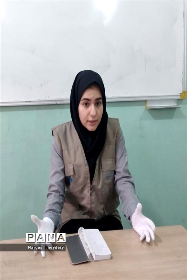 بررسی و تایید صلاحیت کاندیدهای دهمین دوره مجلس دانش آموزی در امیدیه