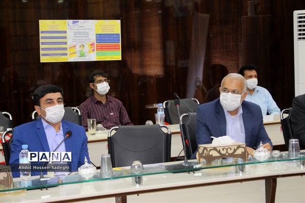 آیین تجلیل از دانش آموزان مدال آور مسابقات کشوری استان بوشهر