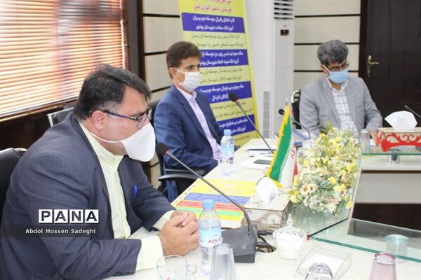 آیین تجلیل از دانش آموزان مدال آور مسابقات کشوری استان بوشهر