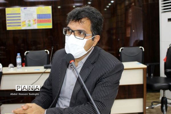 آیین تجلیل از دانش آموزان مدال آور مسابقات کشوری استان بوشهر