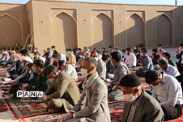 نماز عید سعیدقربان درمسجدجامع شهرستان خوسف استان خراسان جنوبی