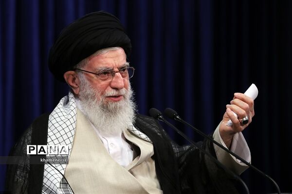 سخنرانی تلویزیونی  رهبر انقلاب اسلامی  به مناسبت عید قربان