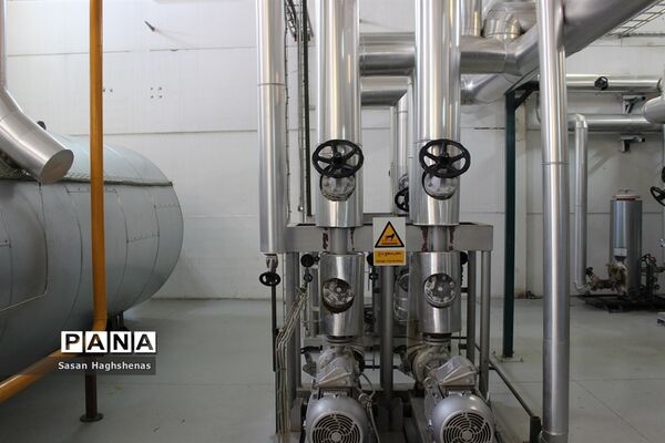 بازدیداستاندار تهران و نمایندگان مجلس شورای اسلامی از مراکز تولیدی و شهرک های  صنعتی اسلامشهر
