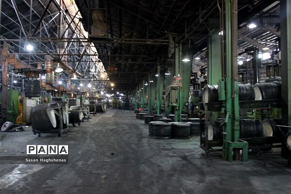 بازدیداستاندار تهران و نمایندگان مجلس شورای اسلامی از مراکز تولیدی و شهرک های  صنعتی اسلامشهر