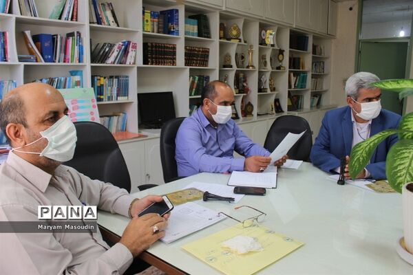 نشست هم‌اندیشی برنامه‌های غدیر اداره‌کل آموزش و پرورش استان بوشهر