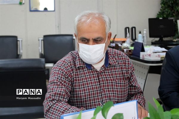 نشست هم‌اندیشی برنامه‌های غدیر اداره‌کل آموزش و پرورش استان بوشهر