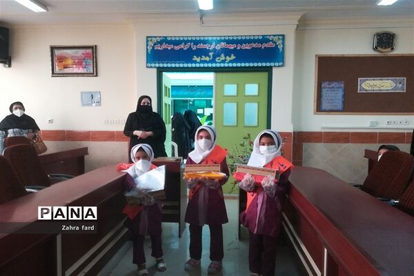 آیین قدردانی از مقام آوران جشنواره مجازی شهرستان نی ریز