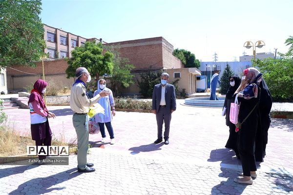 تولید محتوای سازمان دانش‌آموزی شهر تهران در منطقه 5