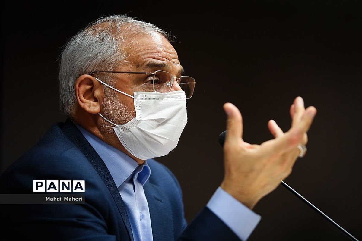 حاجی میرزایی: زمانی می‌توانیم دین خود را به مقام معظم رهبری و گام دوم انقلاب ادا کنیم که جوان امروز از روز قبل توانمندتر و امیدوارتر شده باشد