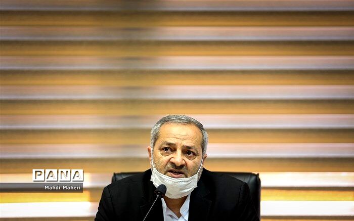 تاکید معاون پرورشی وزیر بر تبیین بیانیه گام دوم انقلاب اسلامی برای دانش‌آموزان