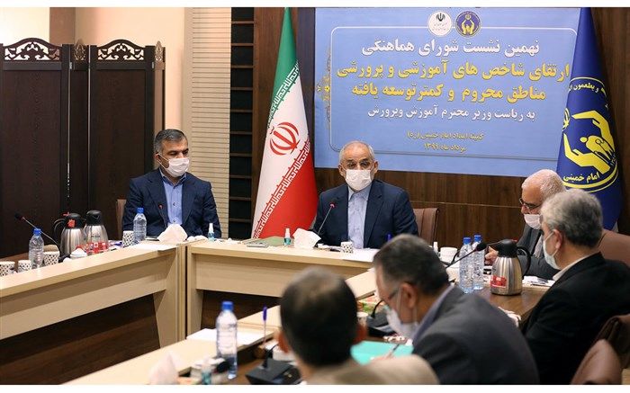 حاجی میرزایی: در ارائه آموزش‌ها اصل بر حضور دانش‌آموزان با رعایت پروتکل‌های بهداشتی است