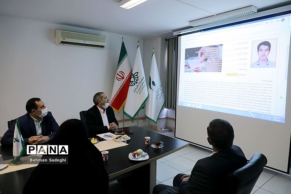 دهمین دوره انتخابات  مجلس دانش‌آموزی و شورای دانش‌آموزی استانی  به صورت مجازی