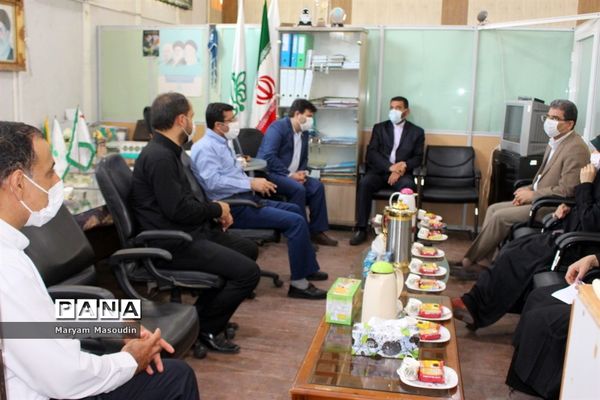 بازدید معاون پرورشی استان بوشهر از سازمان دانش آموزی  و خبرگزاری پانا  استان
