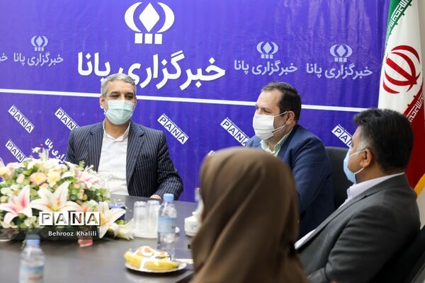 بازدید معاون وزیر آموزش و پرورش در آستانه عید غدیرخم و روز خبرنگار از خبرگزاری پانا