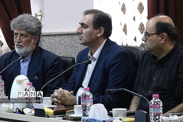 روز خبرنگار