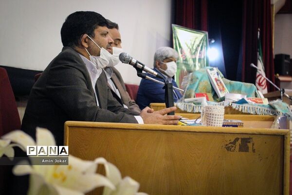 نشست خبری معاونت پرورشی و فرهنگی اداره کل آموزش و پرورش فارس پیرامون پویش نذر دانایی