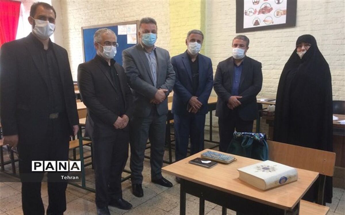 بازدید مدیر منطقه ۱۷، از روند گزینش داوطلبین دانشگاه فرهنگیان