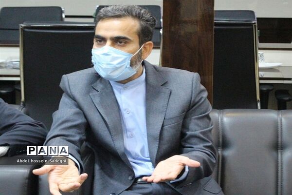 نشست قائم مقام دبیرکل اتحادیه انجمن‌های اسلامی دانش‌آموزان کشور با مدیرکل آموزش و پرورش استان بوشهر