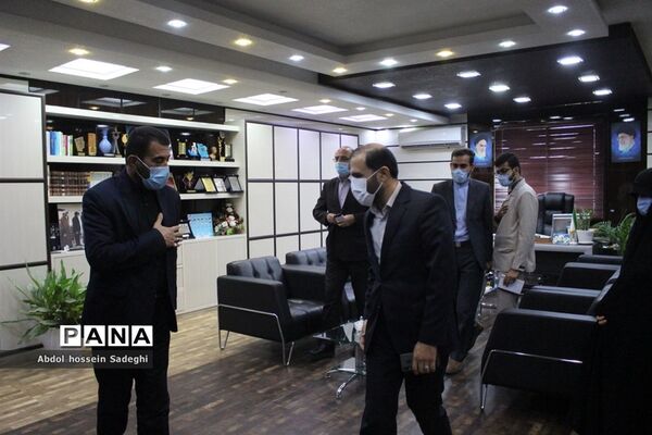 نشست قائم مقام دبیرکل اتحادیه انجمن‌های اسلامی دانش‌آموزان کشور با مدیرکل آموزش و پرورش استان بوشهر