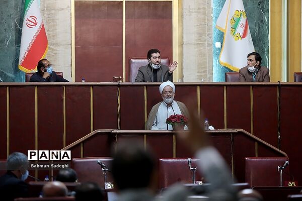 جلسه شورای عالی استان ها