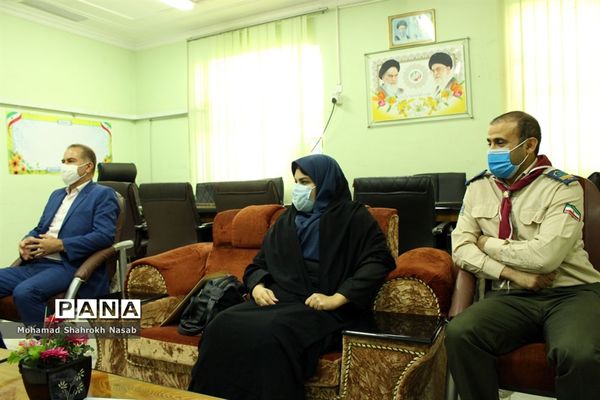 بازدید رییس و کارشناسان سازمان دانش آموزی خوزستان از مدارس سوسنگرد