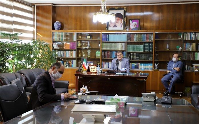 فولادوند: انجمن اولیا و مربیان مدارس در بحران کرونا یاریگر آموزش و پرورش باشند