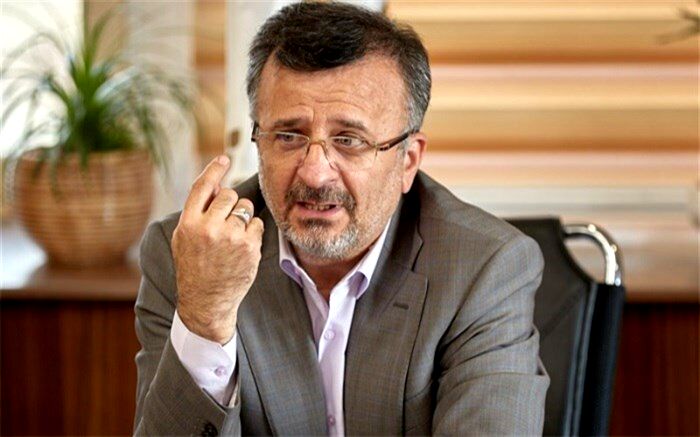 داورزنی:  موفقیت‌های والیبال مرهون زحمات مربیانی ناشناس است