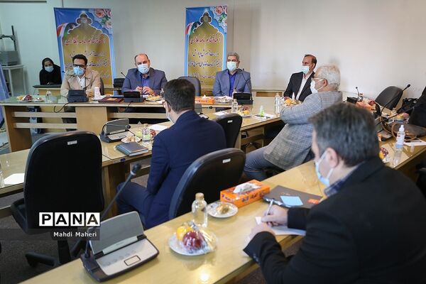 امضای تفاهم نامه انستیتو تحقیقات تغذیه ای و صنایع غذایی کشور