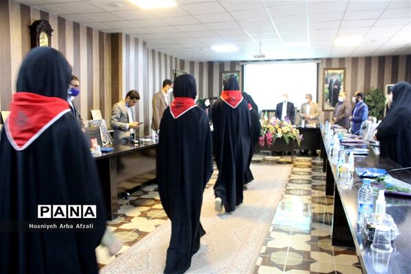 سفر مدیر سازمان دانش آموزی استان به قطب سیستان