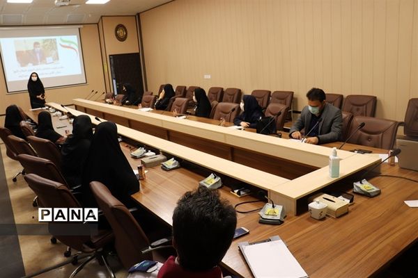 جلسه هم اندیشی کمیته های شورای دانش آموزی استان البرز