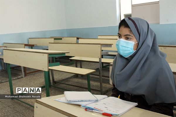 مدارس زیر سایه کرونا-16