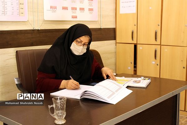 مدارس زیر سایه کرونا-16