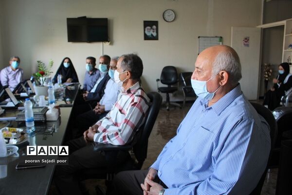 تجلیل از پیشکسوتان ورزش دانش آموزی استان بوشهر